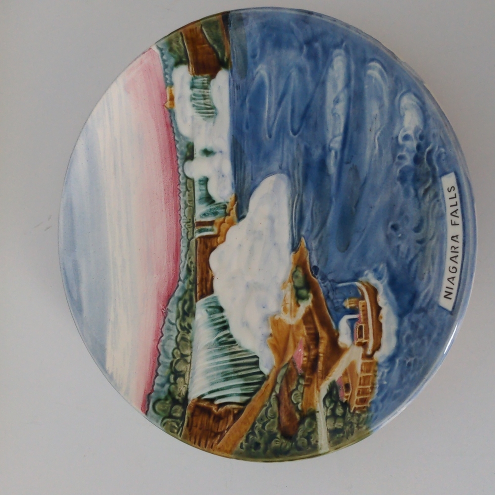 Niagra Falls Plate